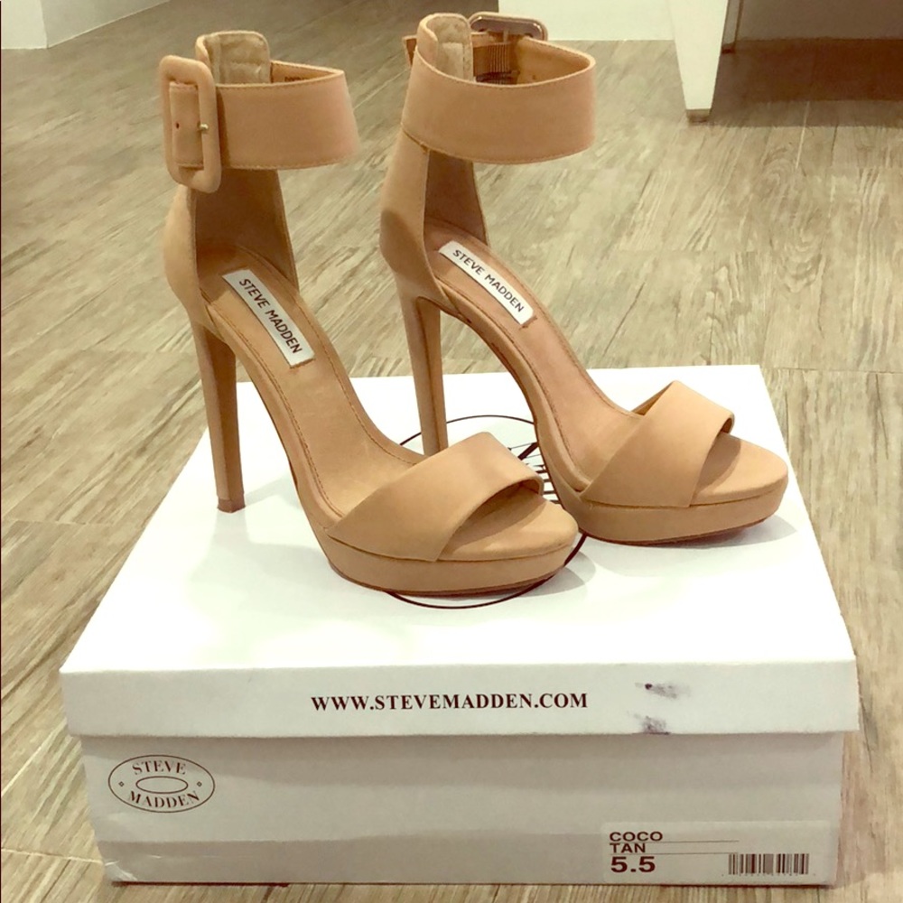 Beige heels